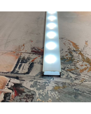 Профиль для светодиодной ленты Lumi-White LED 14,6*5,9 белый 1,0 м фото