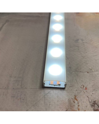Профиль для светодиодной ленты Lumi-S LED 14,6*5,9 серебро 1,0 м фото